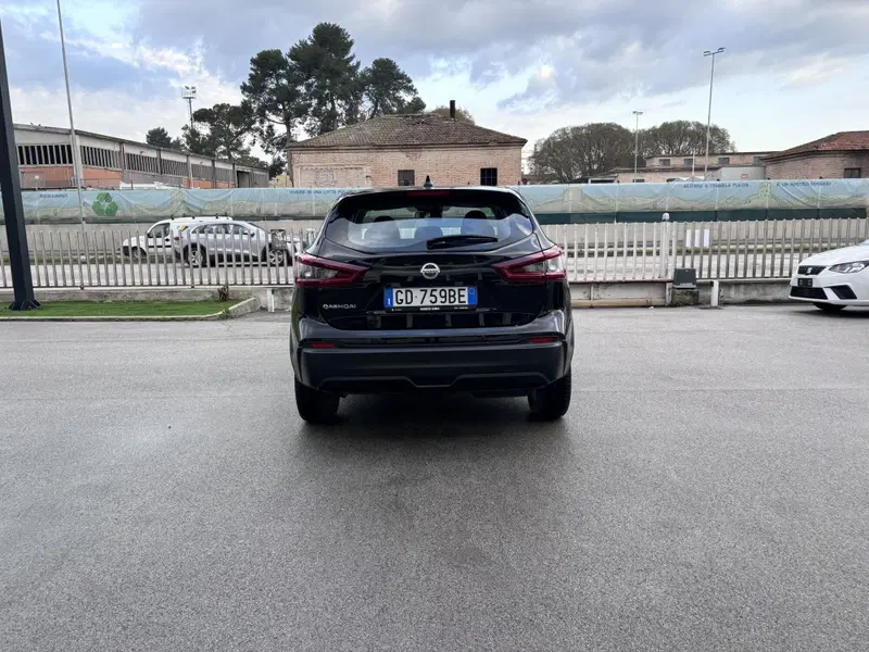 Nissan Qashqai usata a Ancona (6)