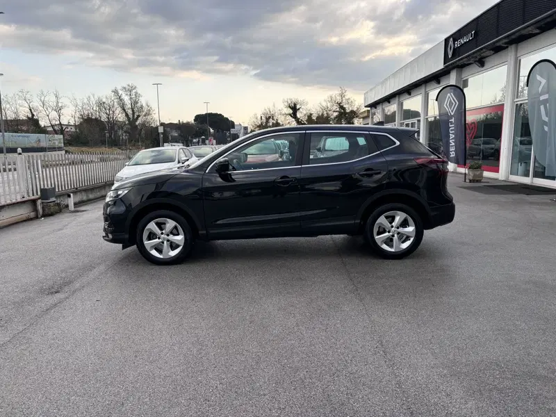 Nissan Qashqai usata a Ancona (8)