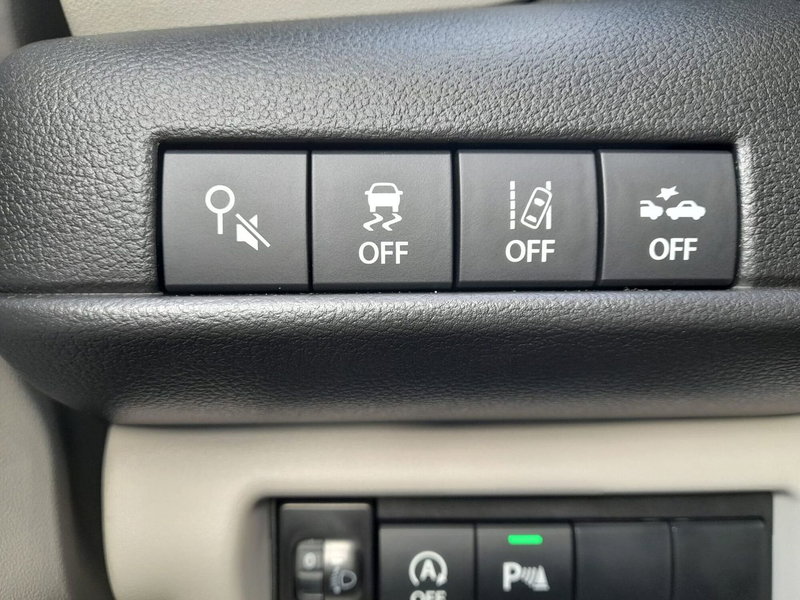 Suzuki Swift nuova a L'Aquila (13)