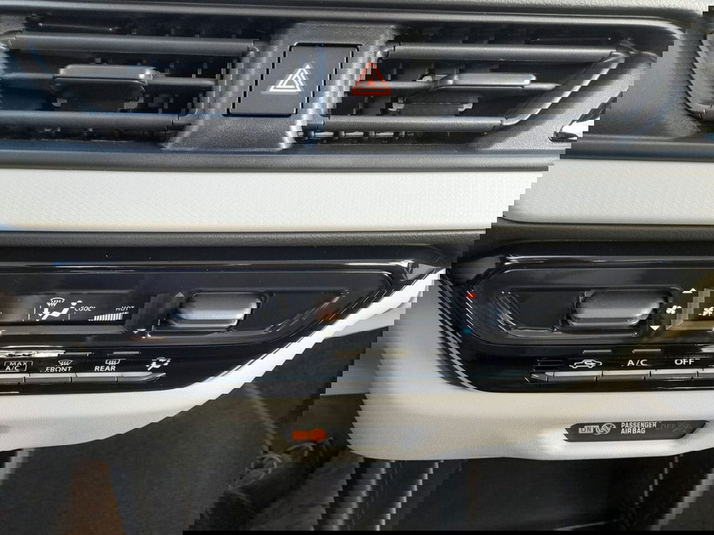 Suzuki Swift nuova a L'Aquila (15)