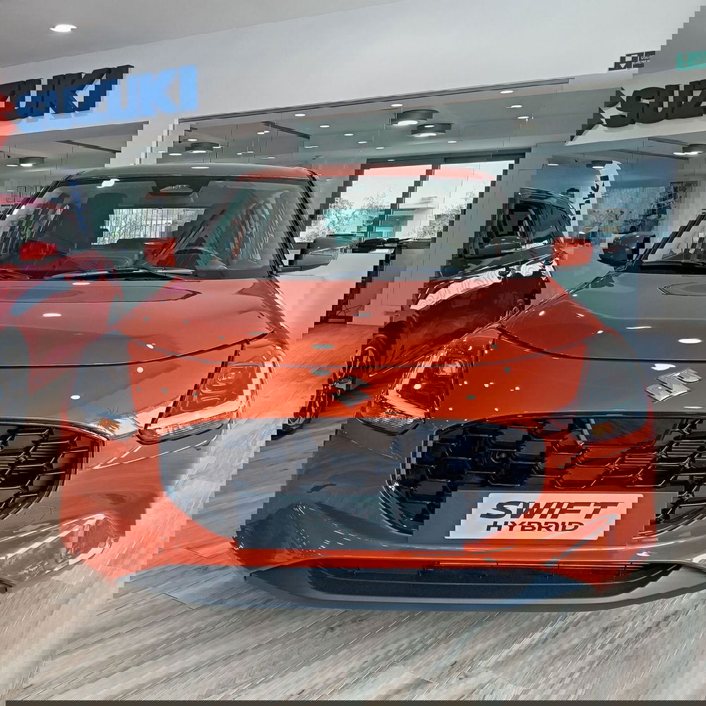 Suzuki Swift nuova a L'Aquila (16)