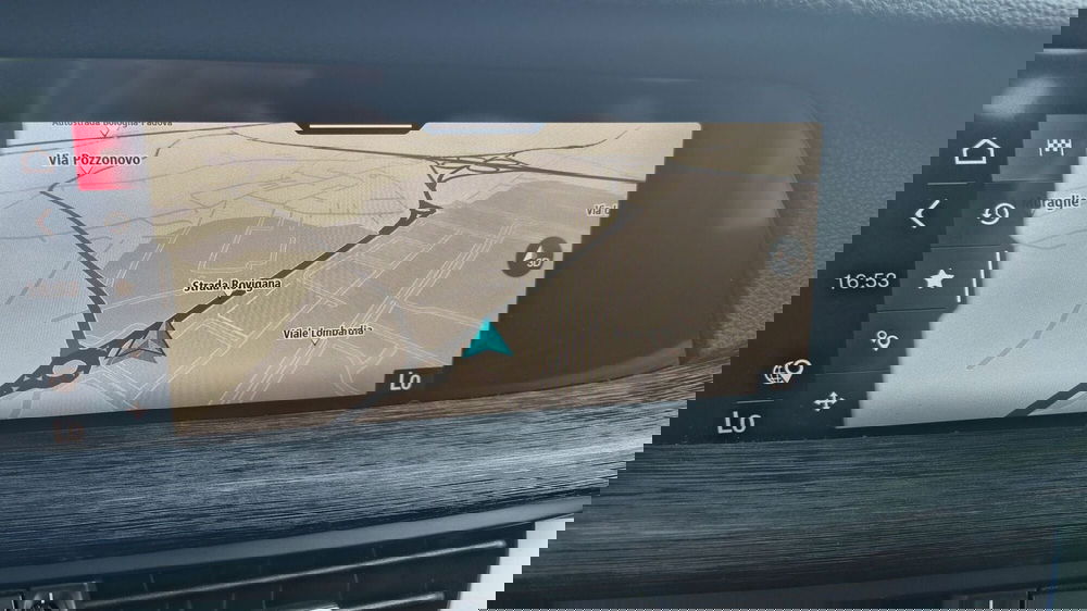 Alfa Romeo Stelvio usata a Padova (14)