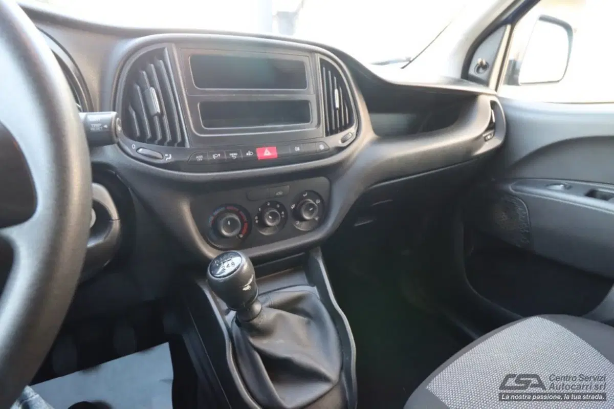 Fiat Doblò Furgone usata a Bologna (8)