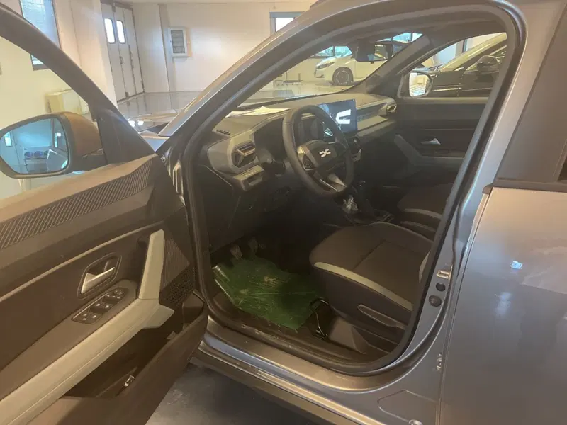 Dacia Duster nuova a Vicenza (13)