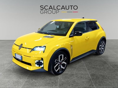 Renault Renault 5 Techno urban range 120cv del 2025 usata a Rosa'