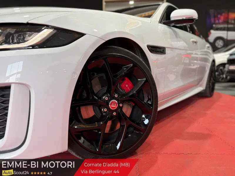 Jaguar XE usata a Monza e Brianza (3)