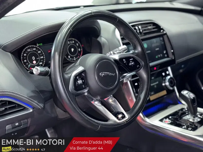 Jaguar XE usata a Monza e Brianza (5)