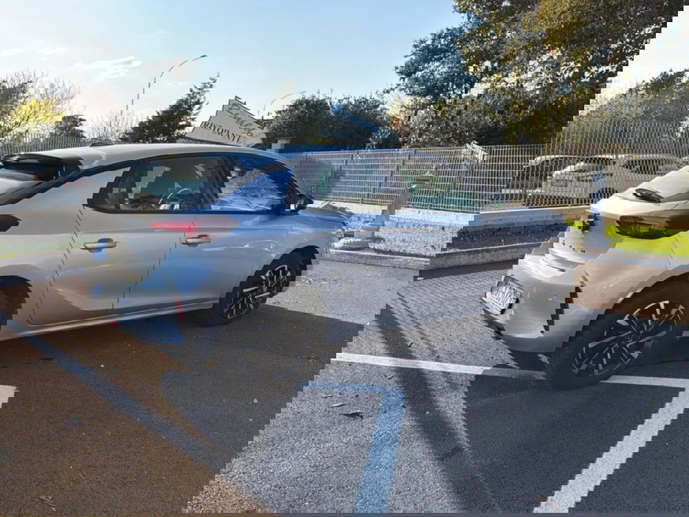 Opel Corsa usata a Roma (6)