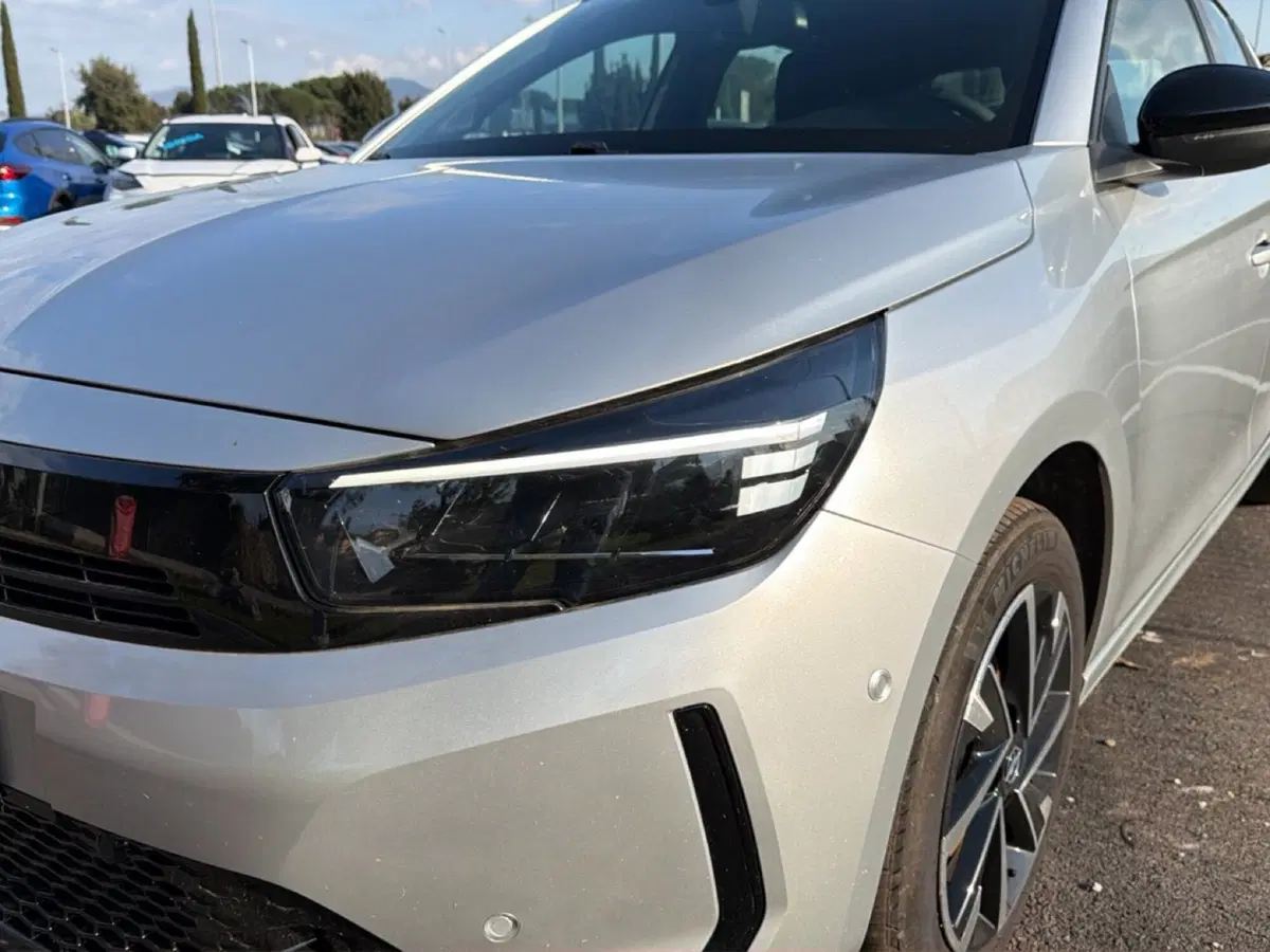 Opel Corsa usata a Roma (8)