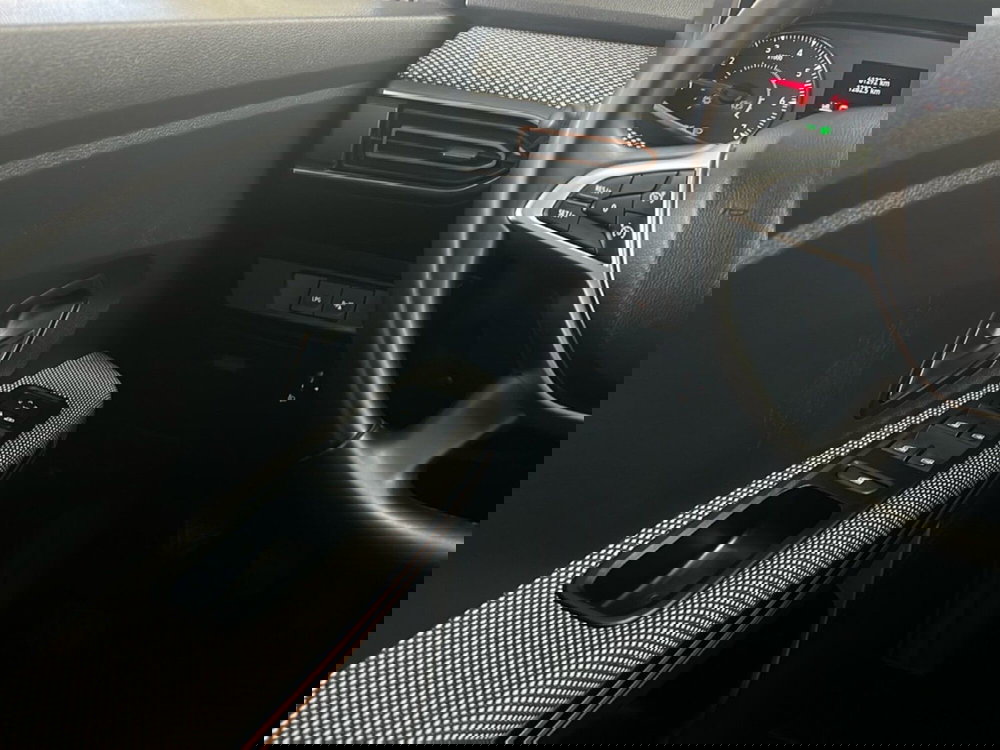 Dacia Sandero usata a Roma (13)