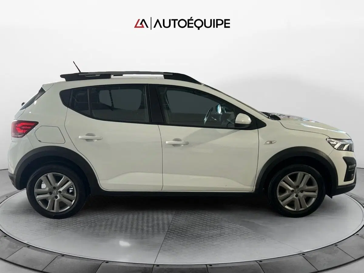 Dacia Sandero usata a Roma (6)
