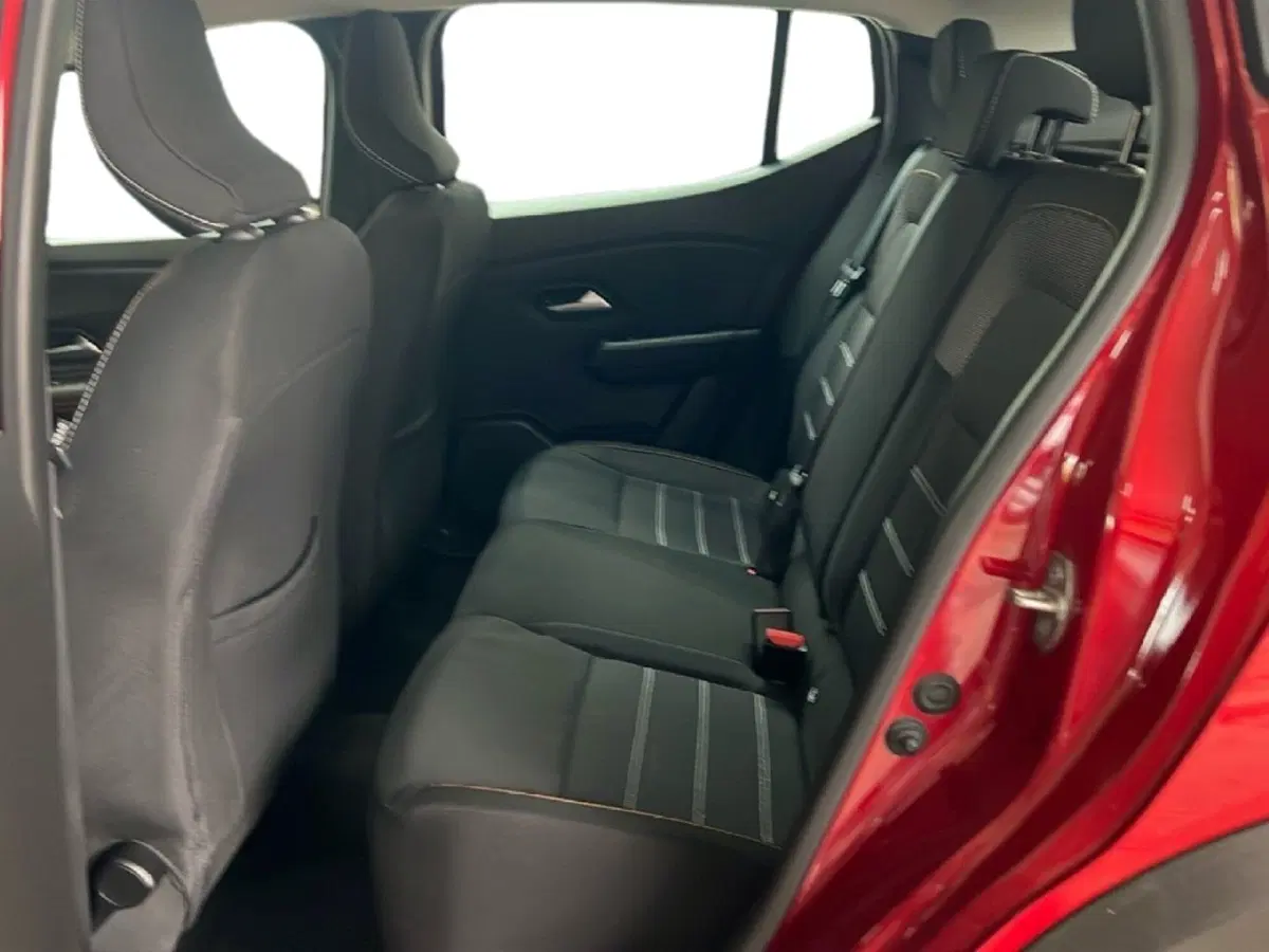 Dacia Sandero usata a Roma (11)
