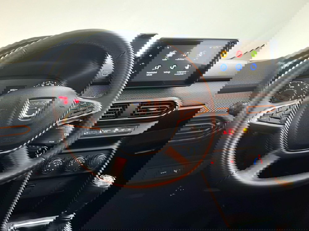 Dacia Sandero usata a Roma (12)