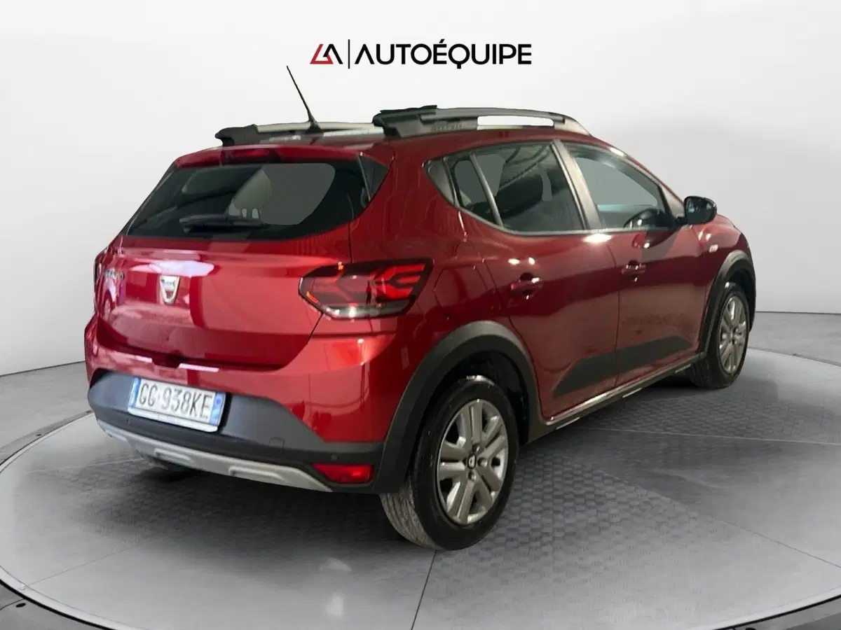 Dacia Sandero usata a Roma (5)