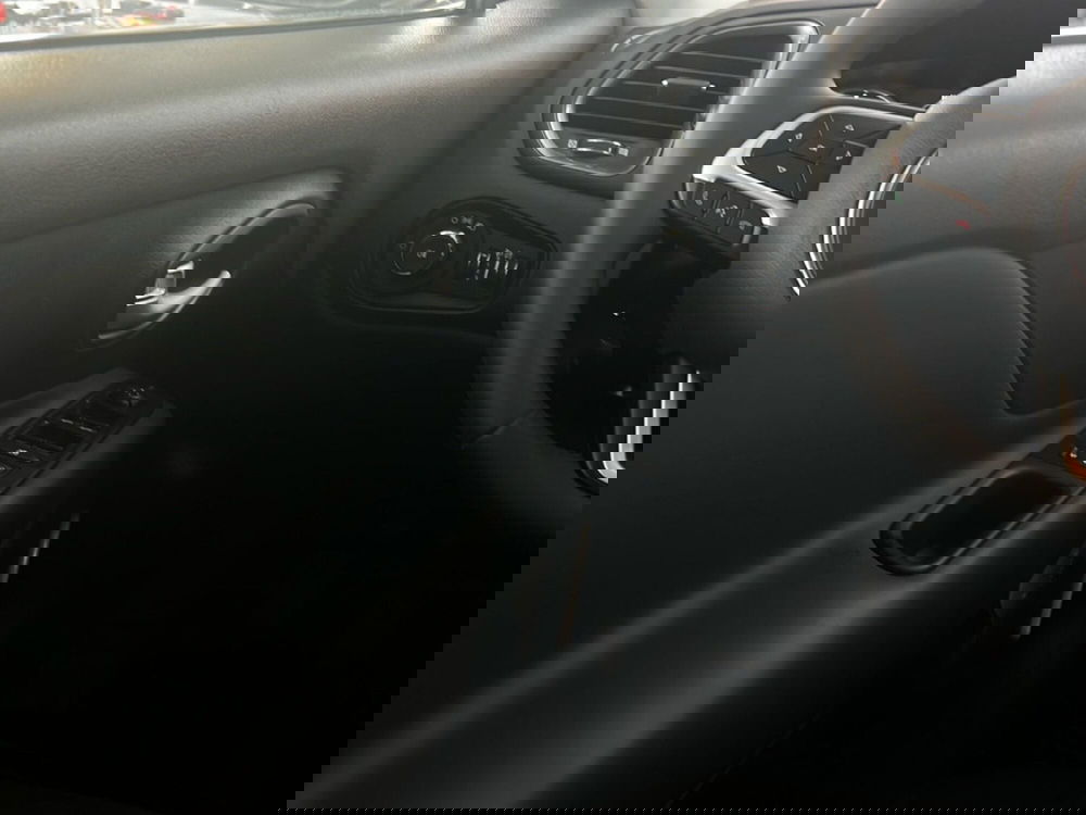 Jeep Renegade usata a Roma (14)