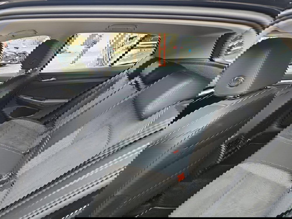 Volkswagen Golf usata a Lecco (12)