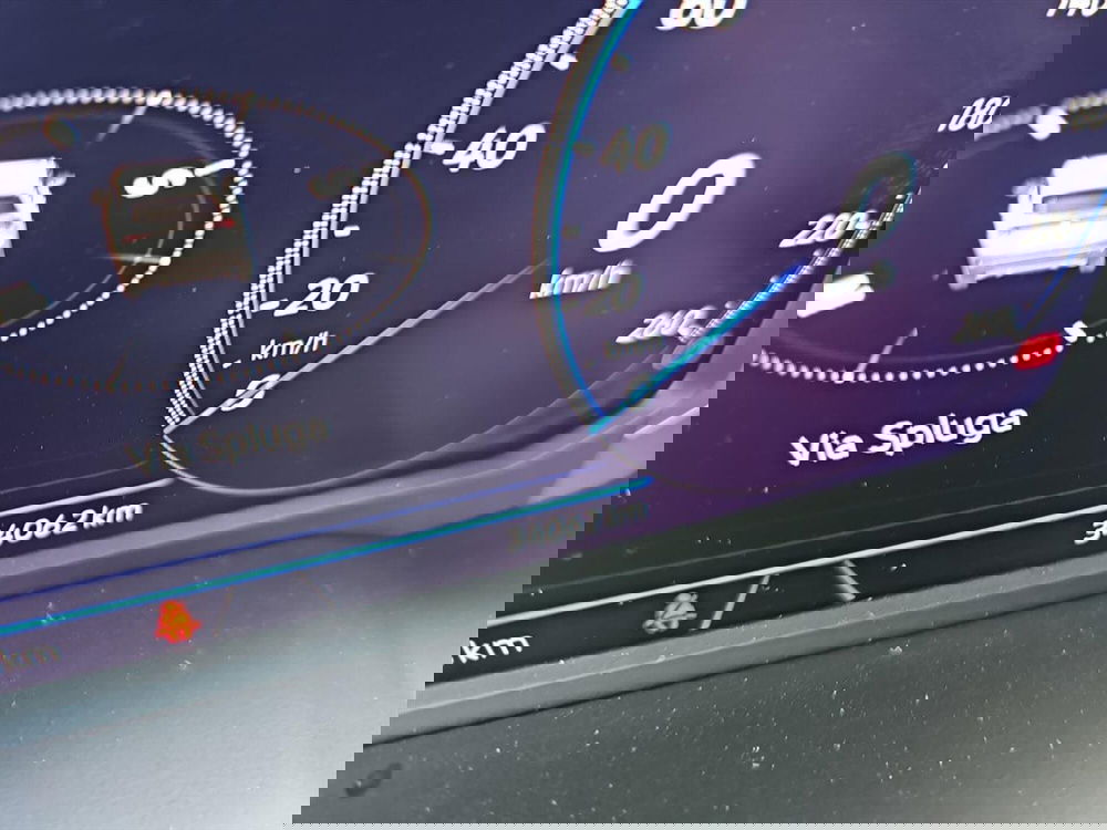 Volkswagen Taigo usata a Lecco (13)