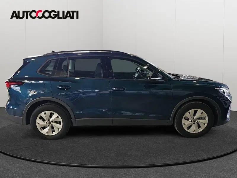 Volkswagen Tiguan usata a Lecco (7)