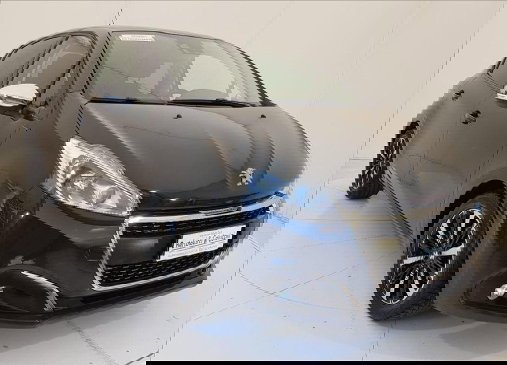 Peugeot 208 usata a Lucca (8)