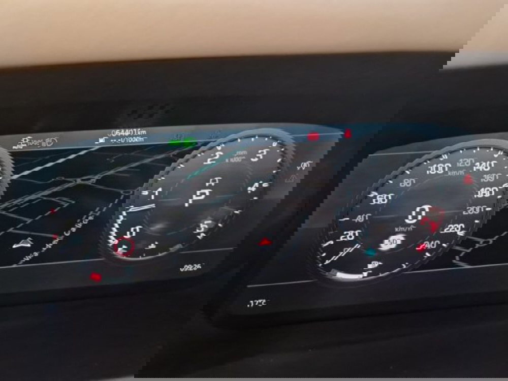 Land Rover Defender usata a Livorno (11)