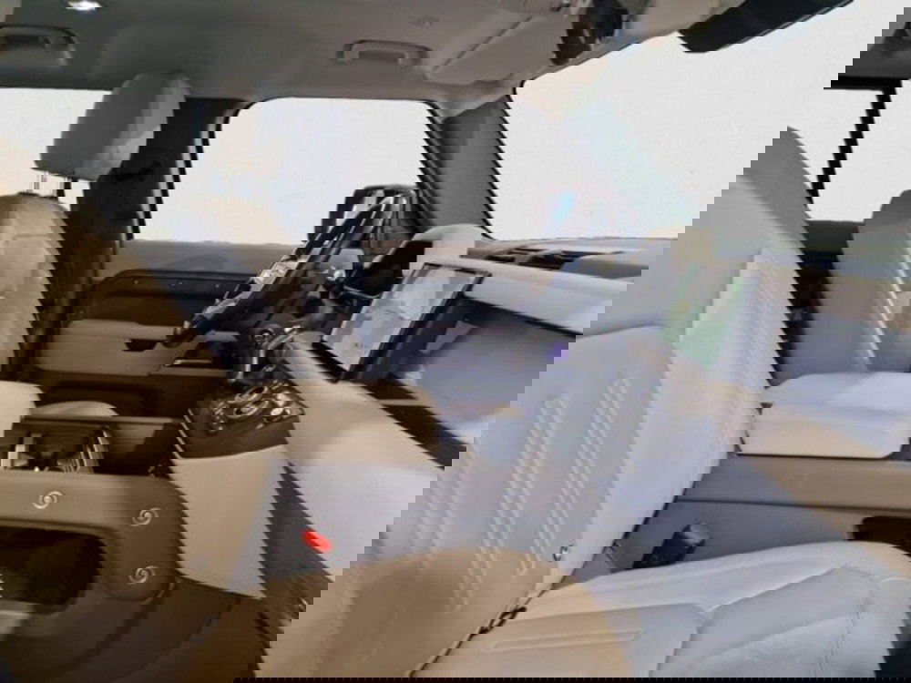 Land Rover Defender usata a Livorno (4)