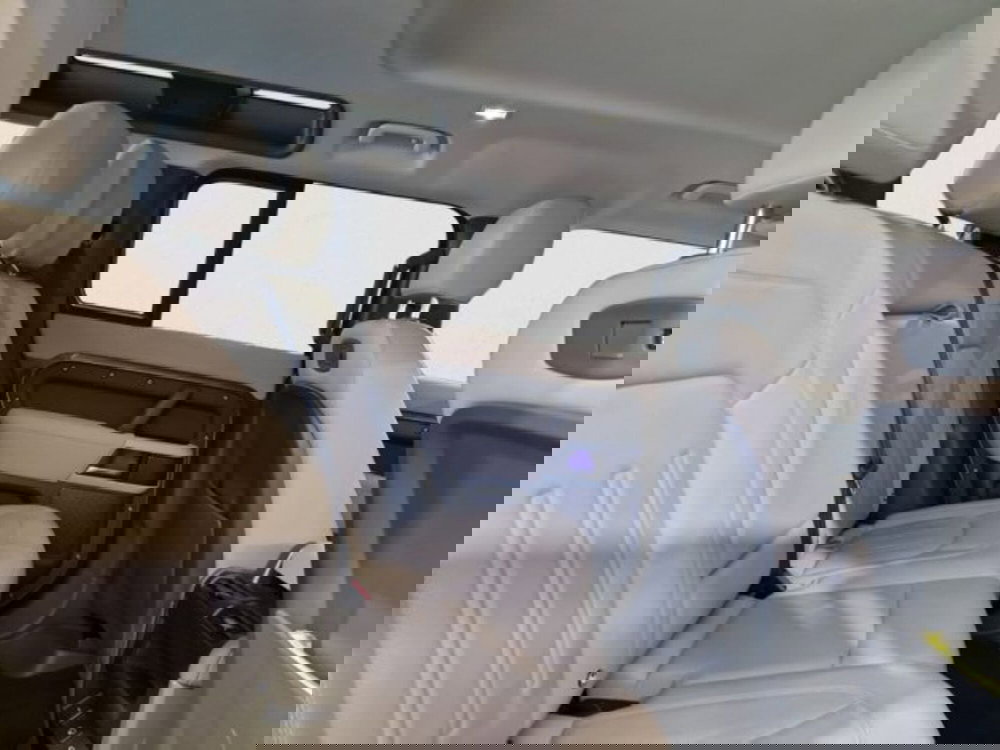 Land Rover Defender usata a Livorno (6)