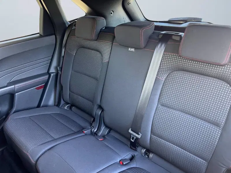 Ford Kuga usata a Milano (13)