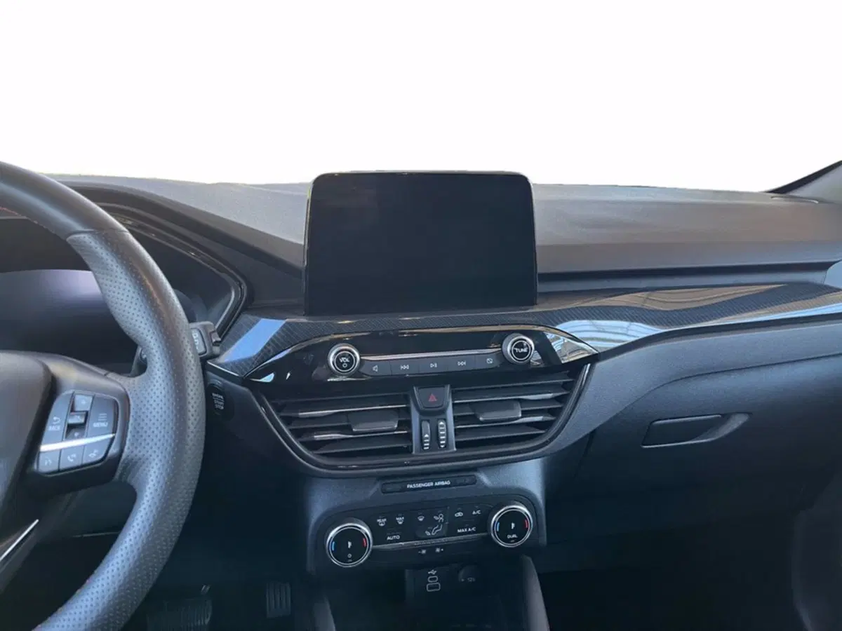 Ford Kuga usata a Milano (15)