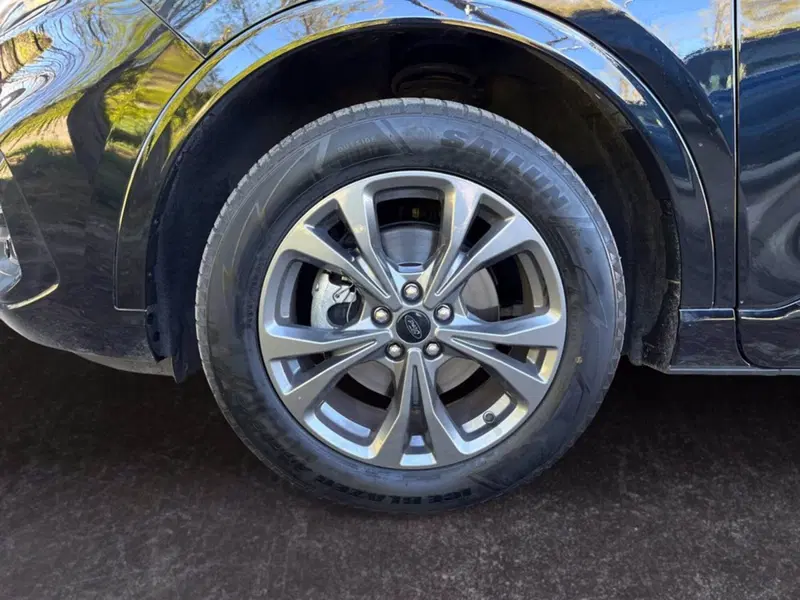 Ford Kuga usata a Milano (9)