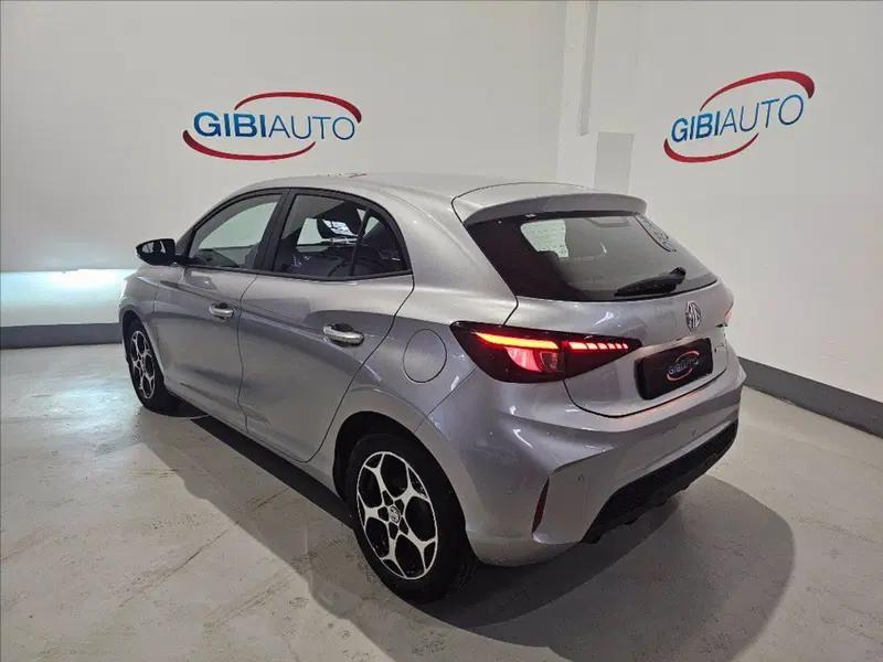 Mg MG3 usata a Palermo (7)