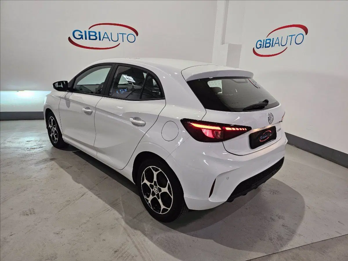 Mg MG3 usata a Palermo (7)