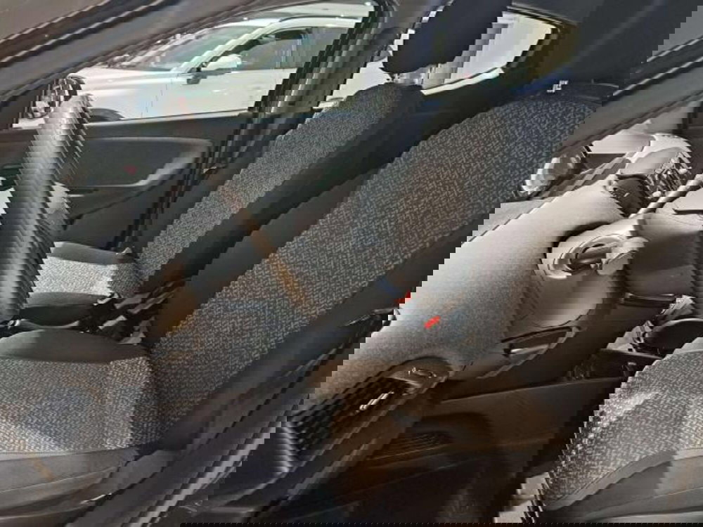 Lancia Ypsilon usata a Savona (10)