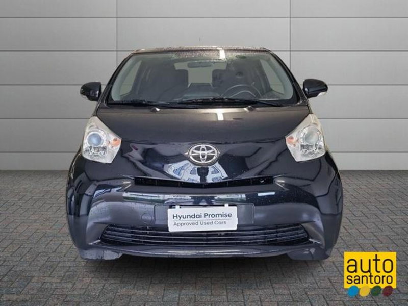 Toyota iQ usata a Salerno (5)