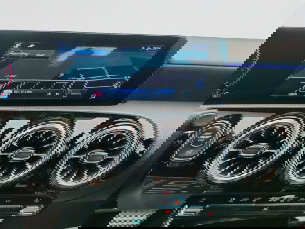 Mercedes-Benz Classe A Sedan usata a Teramo (19)