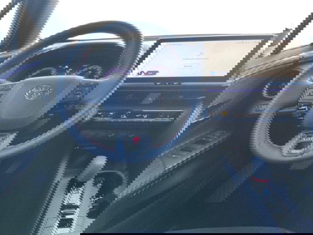 Toyota Toyota C-HR usata a Vercelli (8)