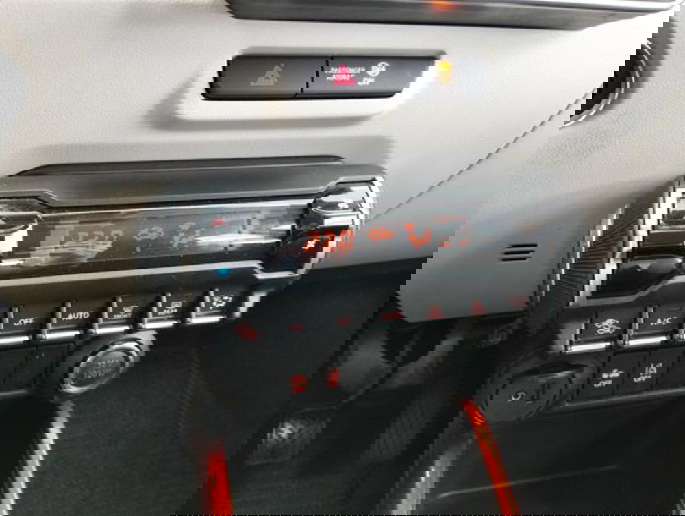 Suzuki Ignis usata a Como (17)