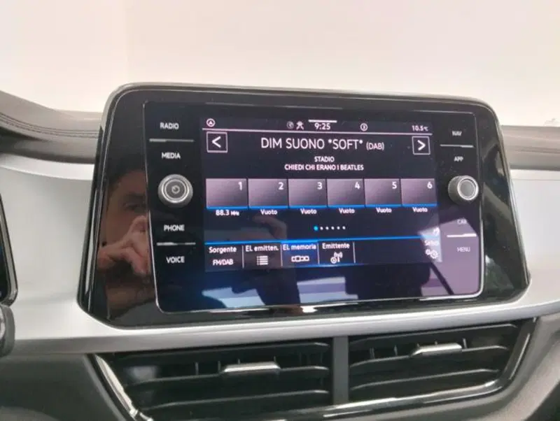 Volkswagen T-Roc usata a Como (13)