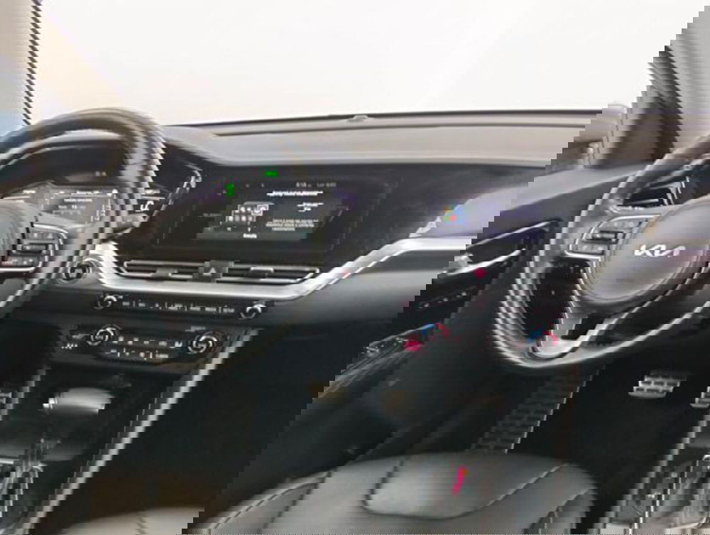 Kia Niro usata a Como (11)