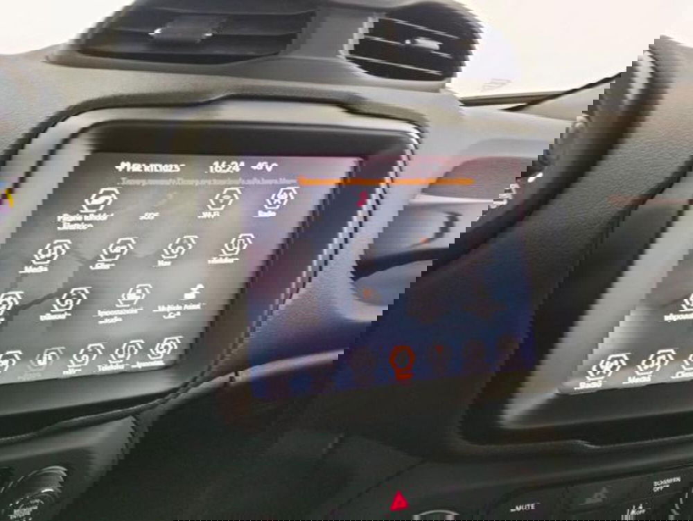 Jeep Renegade usata a Como (15)