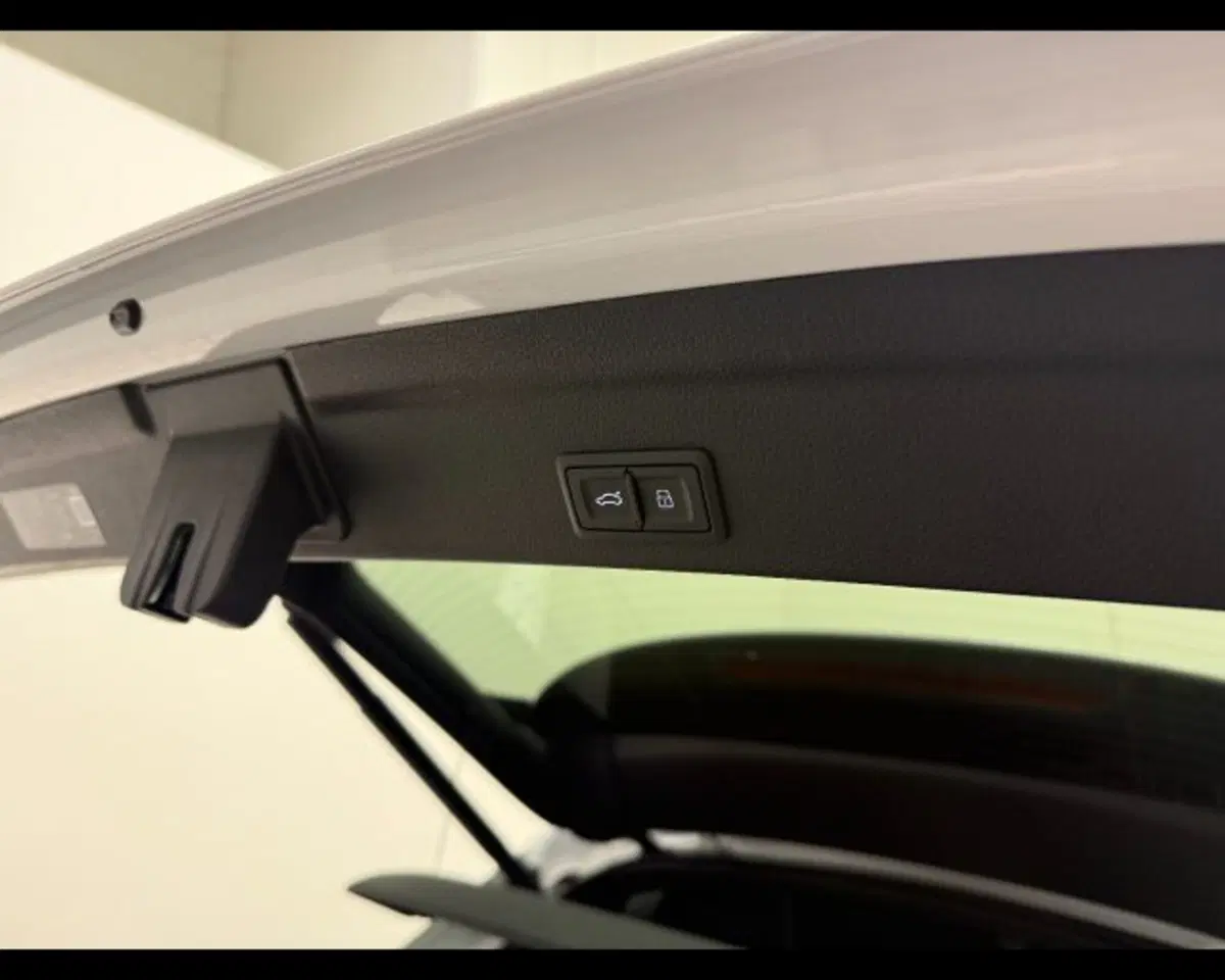 Audi Q3 Sportback nuova a Treviso (10)
