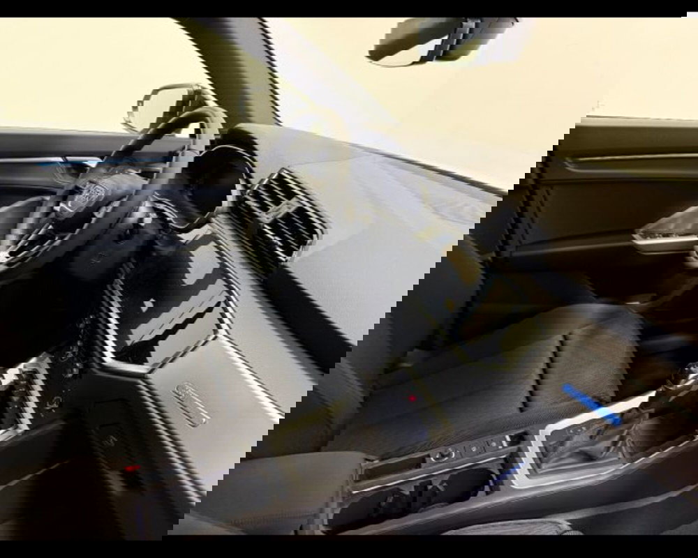 Audi Q3 Sportback nuova a Treviso (3)