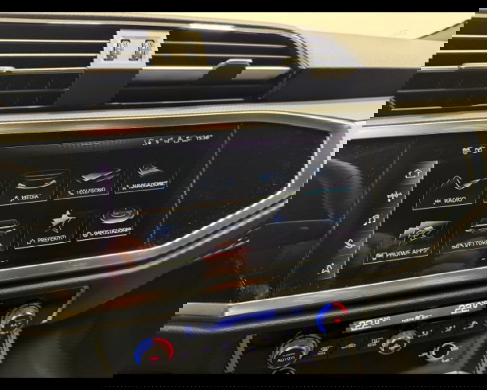 Audi Q3 Sportback nuova a Treviso (6)