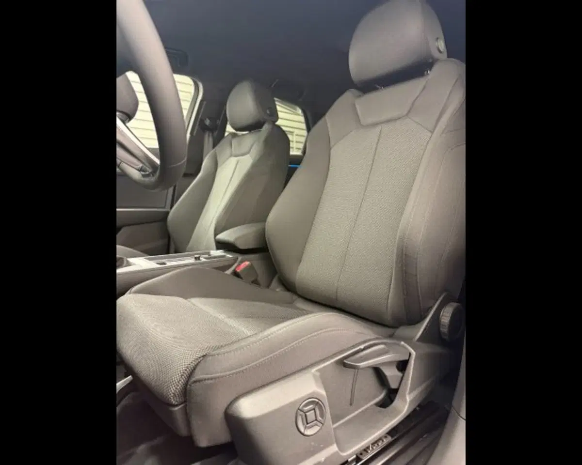 Audi Q3 Sportback nuova a Treviso (8)