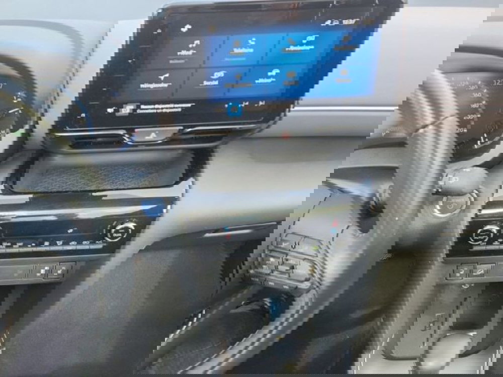 Toyota Yaris Cross usata a Roma (10)