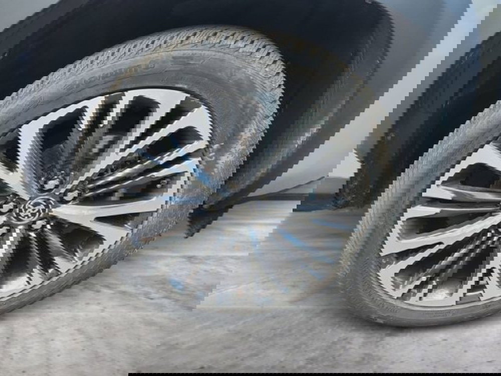 Toyota Yaris Cross usata a Roma (14)