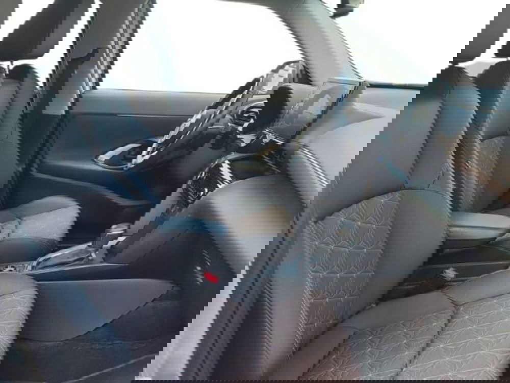 Toyota Yaris Cross usata a Roma (20)