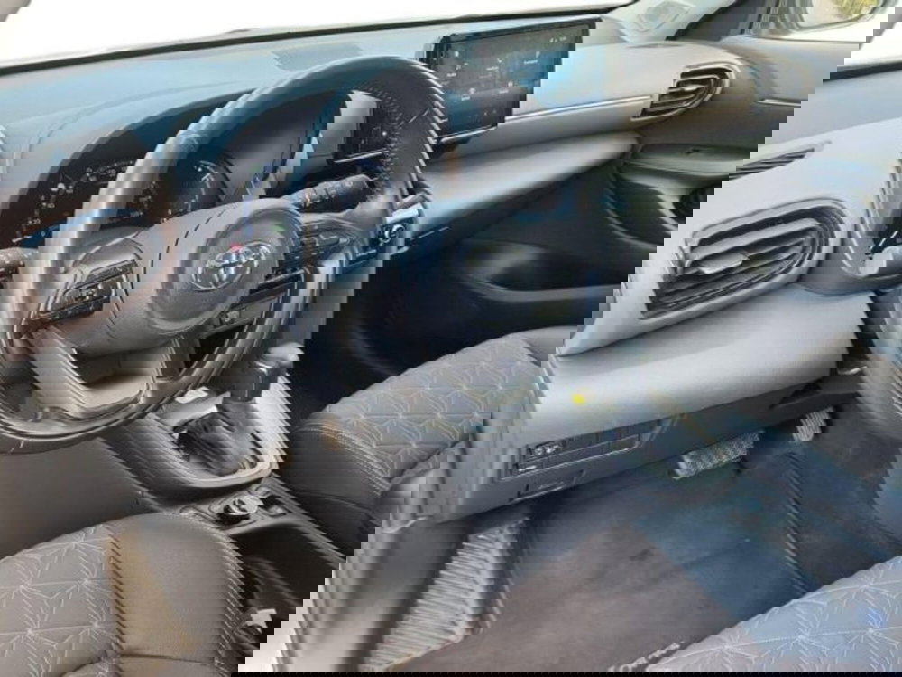 Toyota Yaris Cross usata a Roma (7)