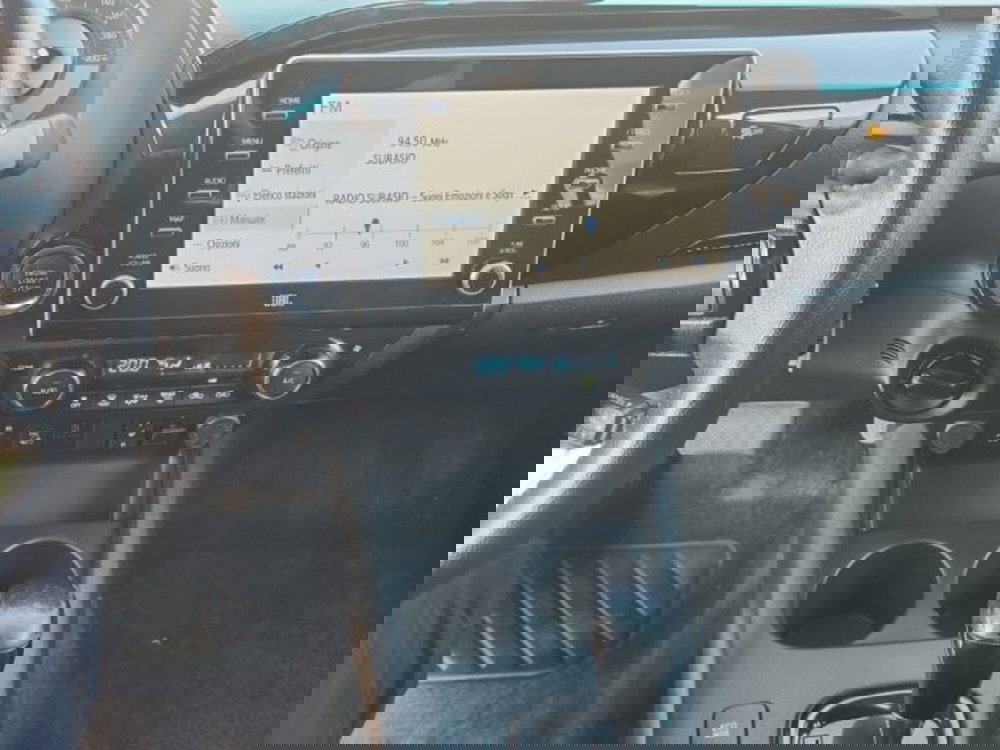 Toyota Hilux usata a Roma (10)