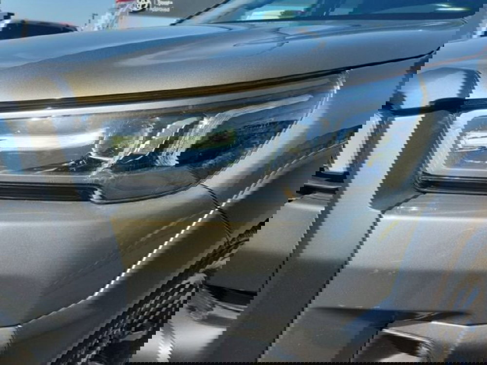 Toyota Hilux usata a Roma (14)