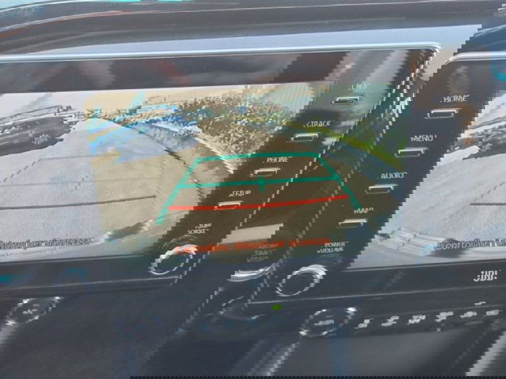 Toyota Hilux usata a Roma (19)